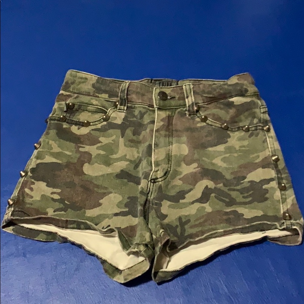 Tripp NYC studded camouflage shorts